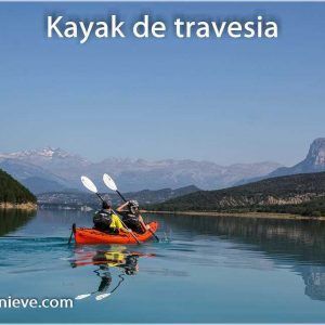 kayak_de_travesia_pirineos-15 kayak de travesia en el pirineo pantano de mediano en familia