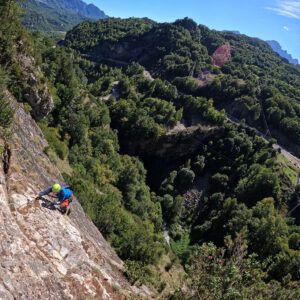 Via Ferrata Escarrilla en el Valle de Tena Via Ferrata Escarrilla en el Valle de Tena