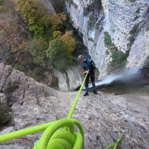 Barranco deArtazul fin de semana barranquismo Artazul y la Leze