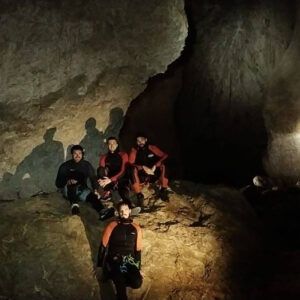 Cueva de la Leze fin de semana barranquismo Artazul y la Leze